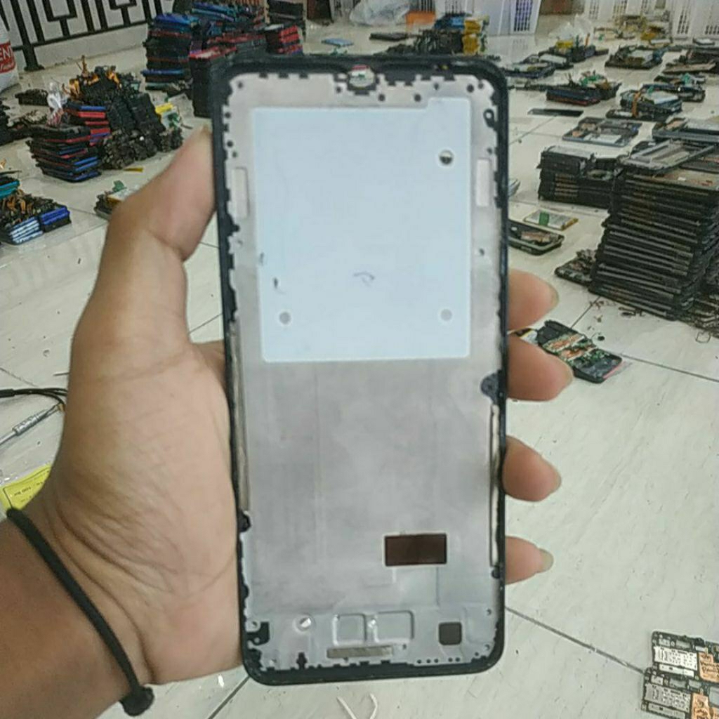 frame bekas Vivo y17s dapat sesuai gambar