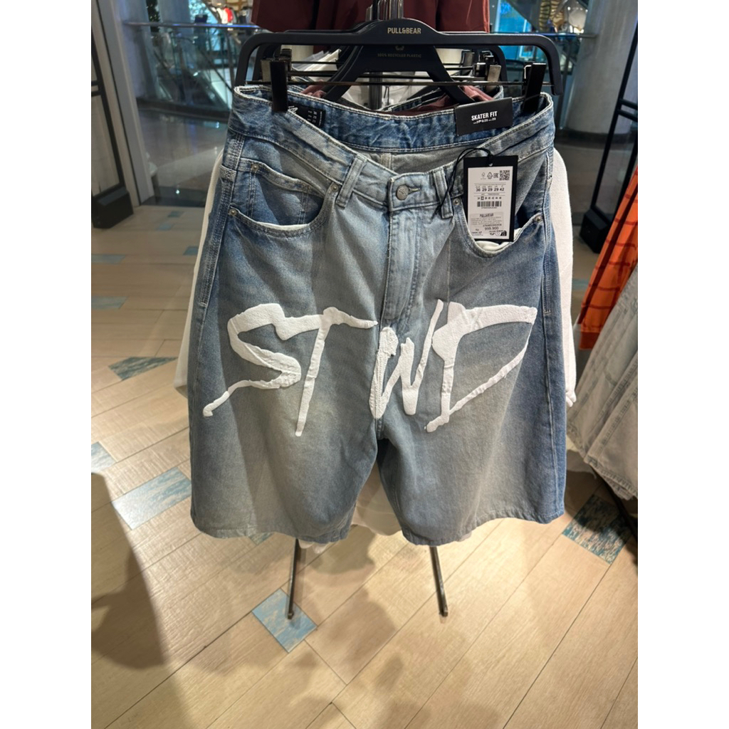 Jeans Pendek Pull&Bear