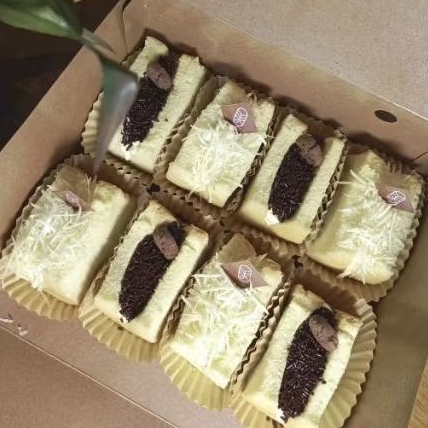 

Chiffon Sando 1 box 2 rasa