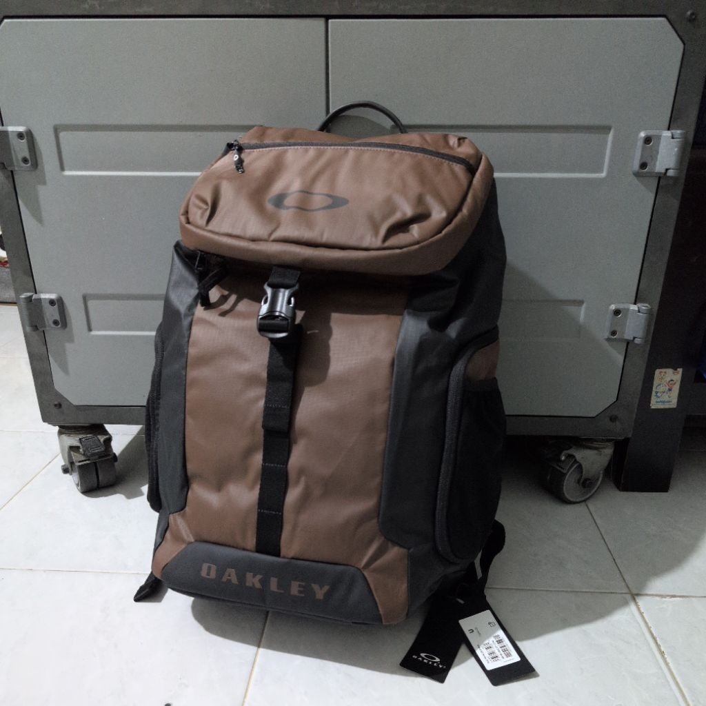 Original Óakley Road Trip RC Backpack 26Liter Cerafe Tas Oakley Original