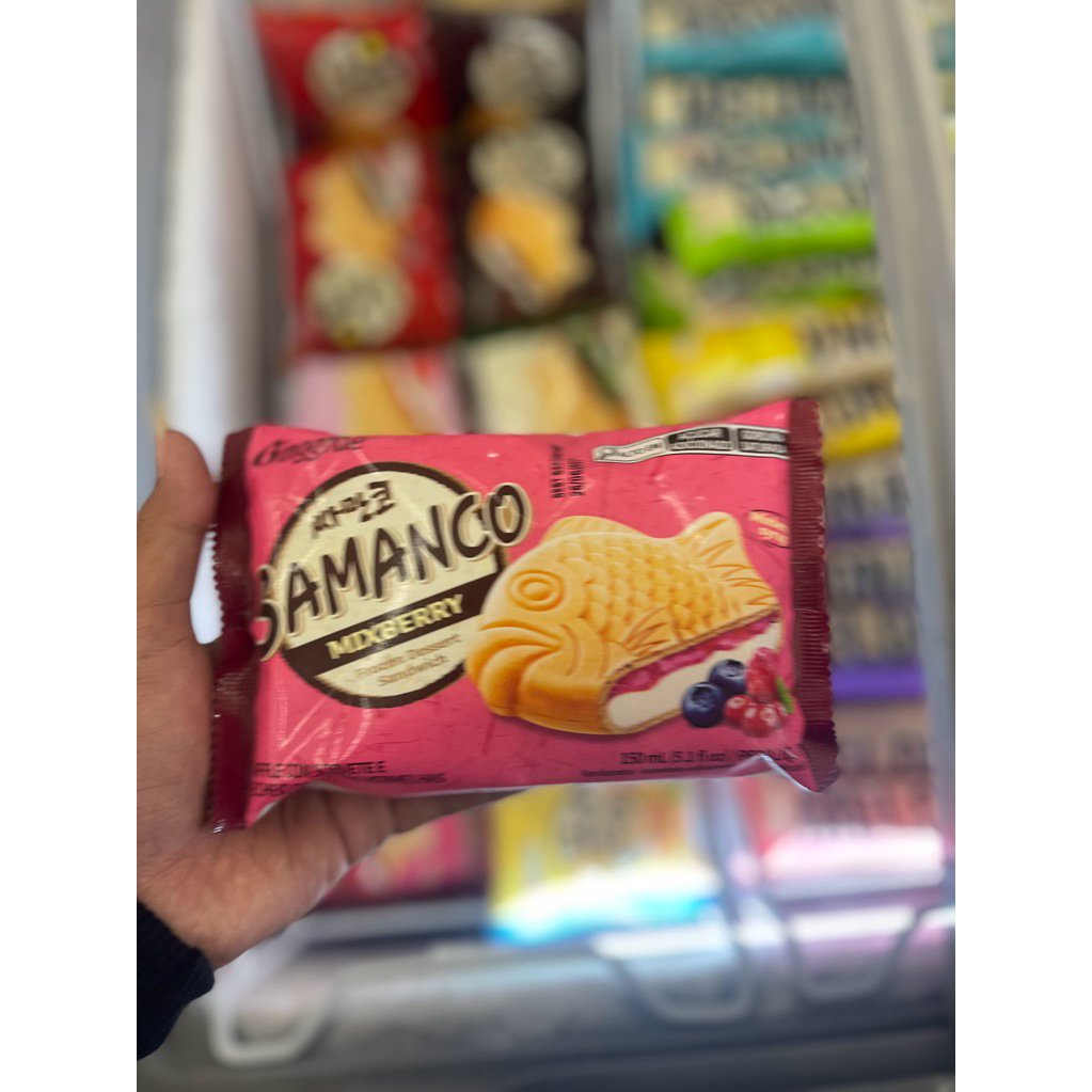 

Binggrae Ice Cream Samanco Mixberry | Ice Cream Korea Bentuk Ikan Rasa Mixberry 150ml