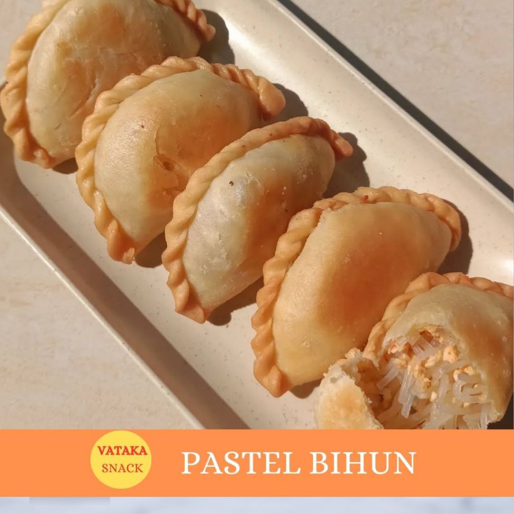 

KUE BASAH TRADISIONAL I KUE SUBUH I JAJAN PASAR I KUE BASAH I PASTEL BIHUN I NAGASARI PISANG I KLEPON PANDAN I GETAS I DONAT MEISES COKLAT I RAINBOW