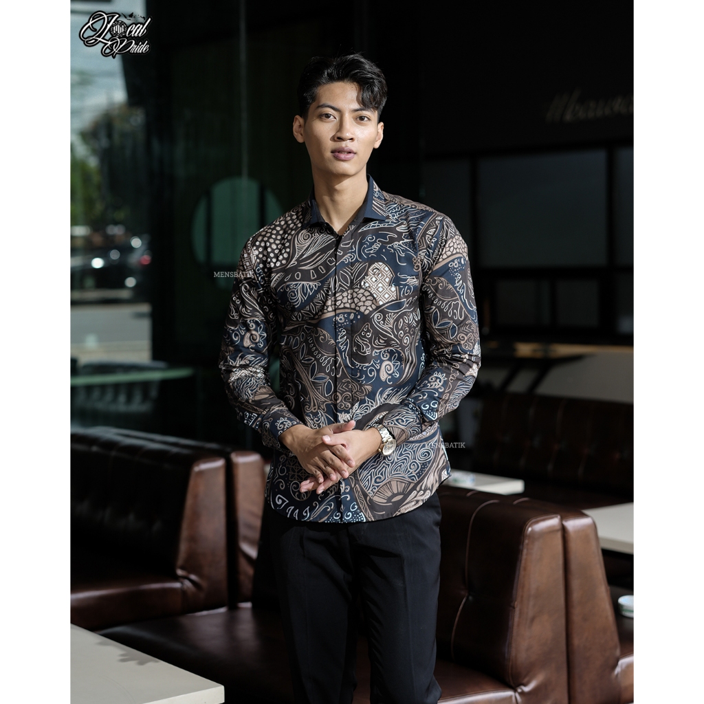 MENSBATIK - Pramadana - Kemeja Batik Slimfit - Motif Kuat & Tenang - Filosofi Penuh Makna