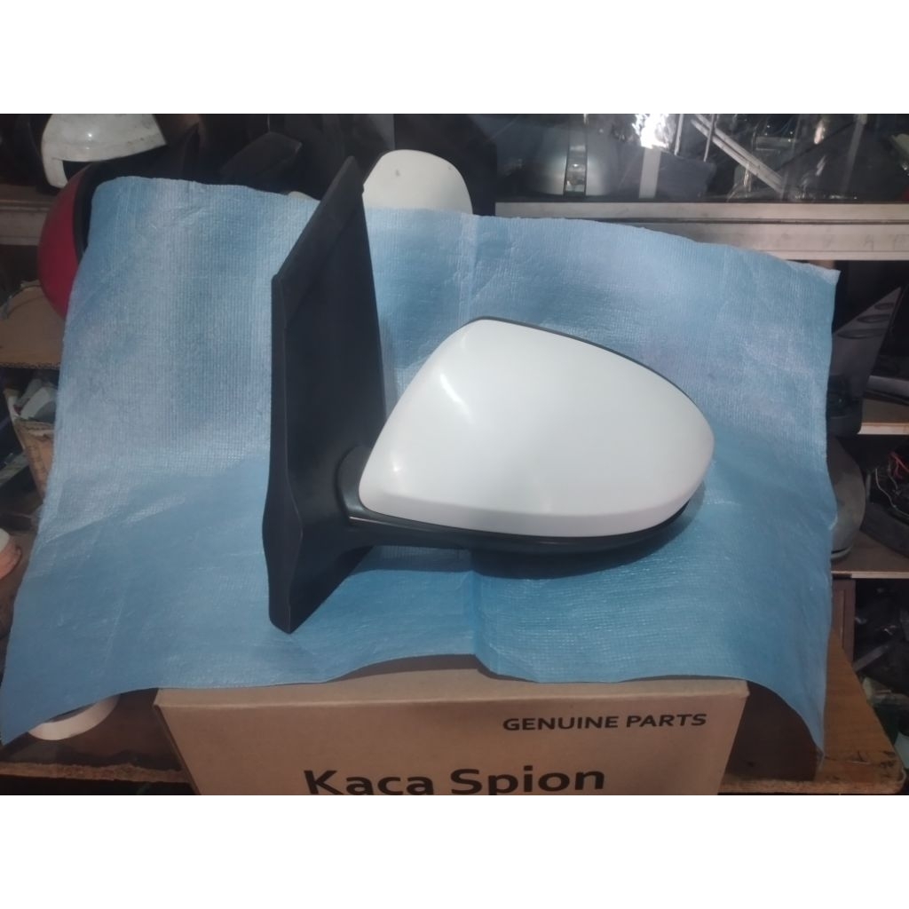 spion mazda2 2012-kaca spion mazda 2