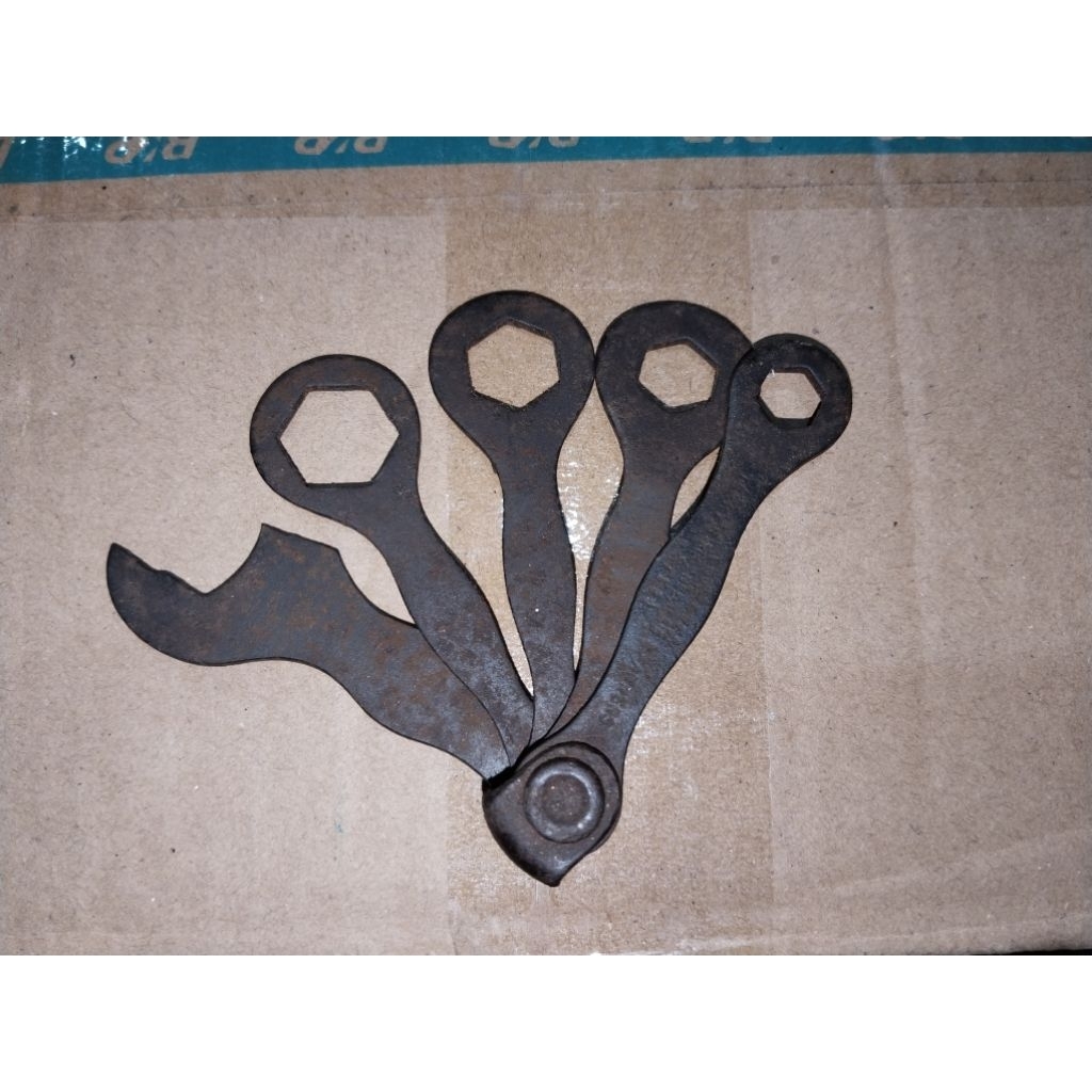 KUNCI KIT BAWAAN SEPEDA ONTHEL MERK GAZELLE ORIGINAL (MINUS CUIL DIKIT)