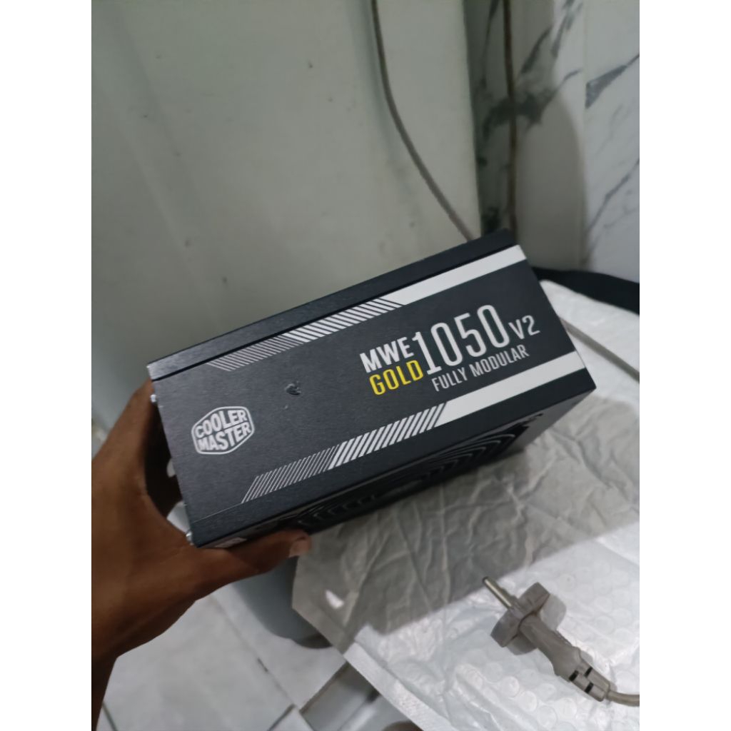 PSU cooler master mwe gold 1050wat 80+ gold full modular