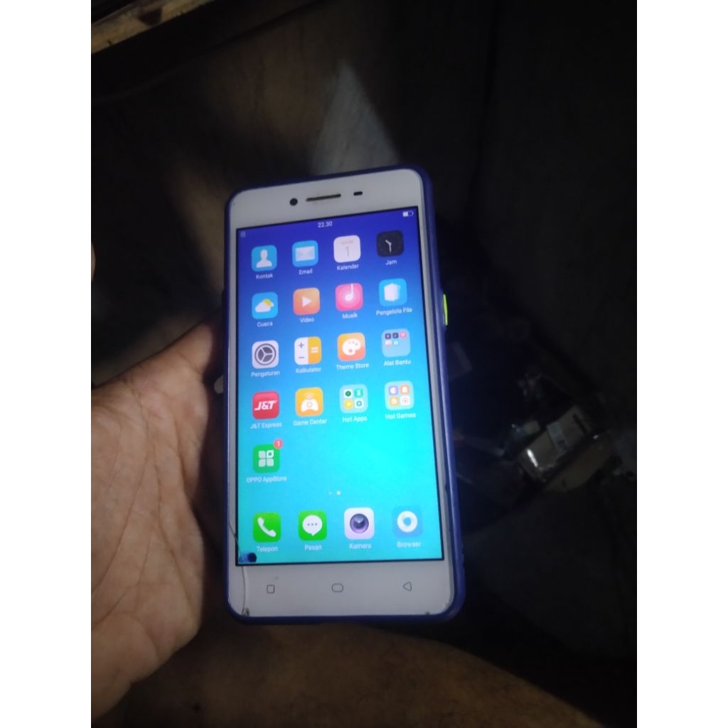 hp Oppo A37 minus pcah bagian bawa Masi mulus normal