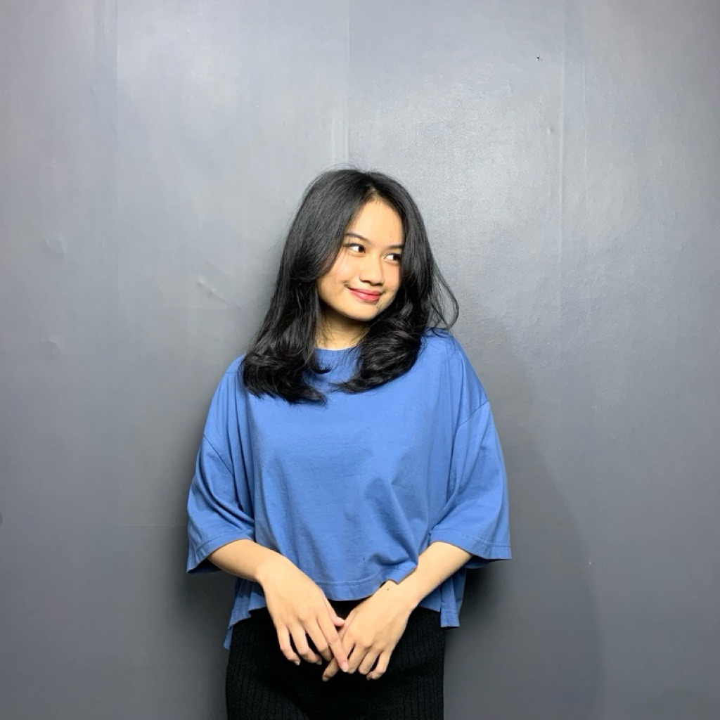 Kaos Polos Wanita Crop Top Oversize / Kaos Polos Crop Wanita Oversize Lingkar Dada 125cm