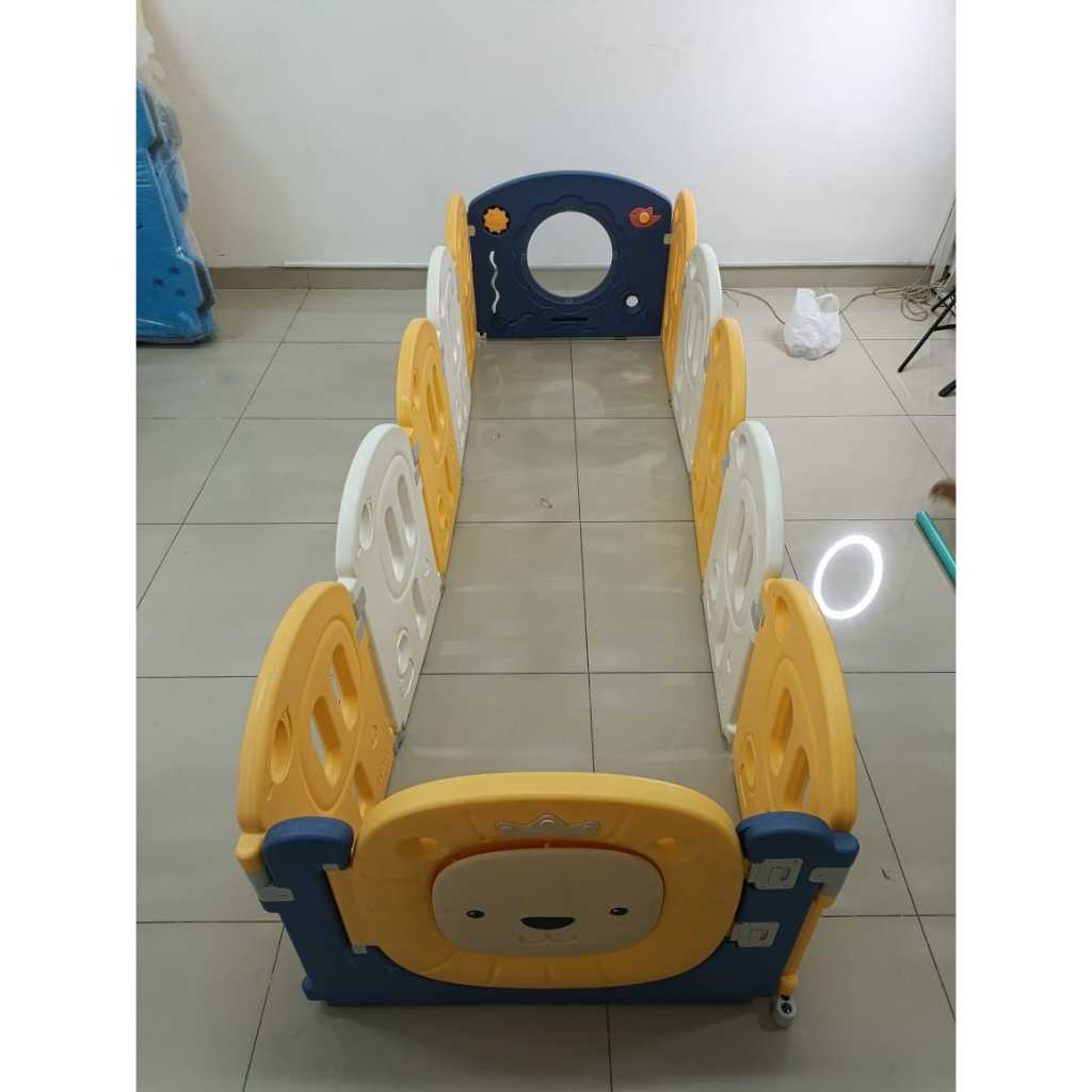 PRELOVED Jabodetabek Only - Little Giggles Pagar Bayi Lion Playpen