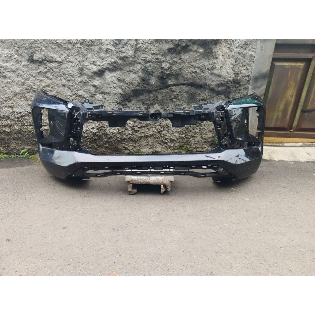 bumper,bemper depan pajero sport 2022_2024
