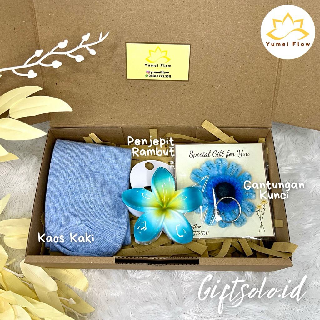 

Hadiah Kado Gift Box Hampers Murah
