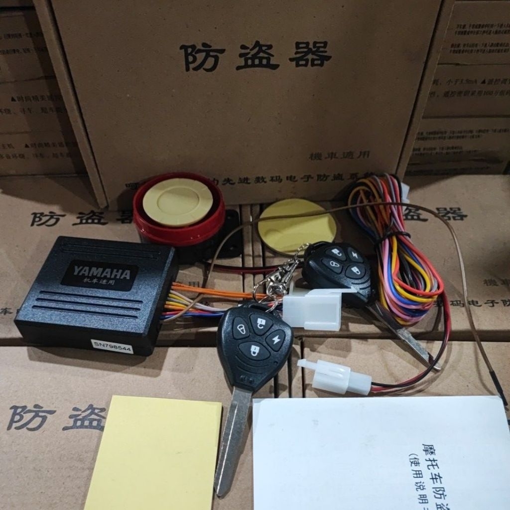 Alarm Remot Motor Universal + Anak Kunci