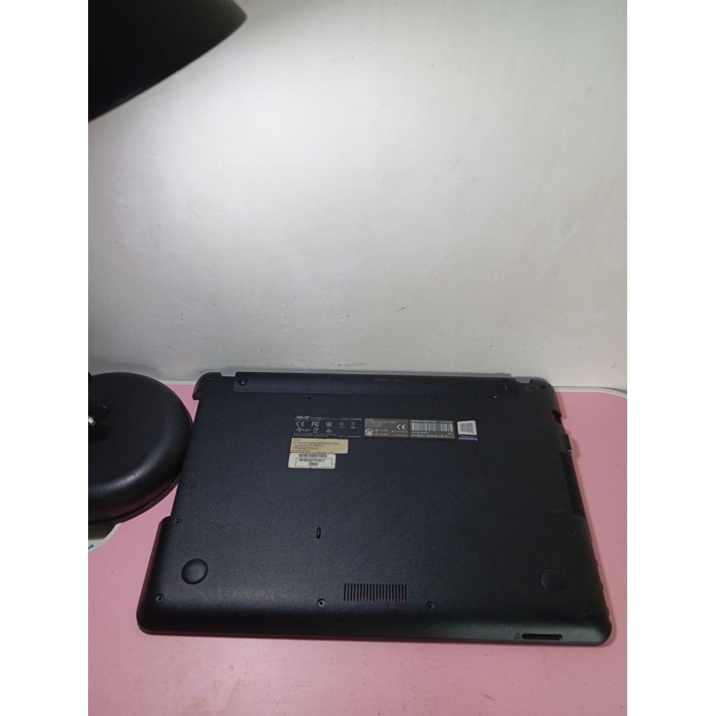 Case casing kasing bawah Asus x441n x441s