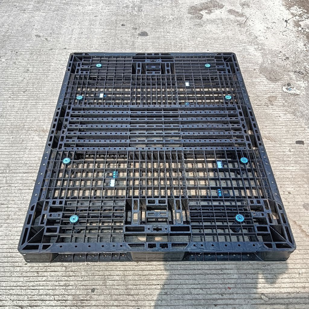 palet plastik 140x110x10cm // pallet plastic second 140x110x10cm