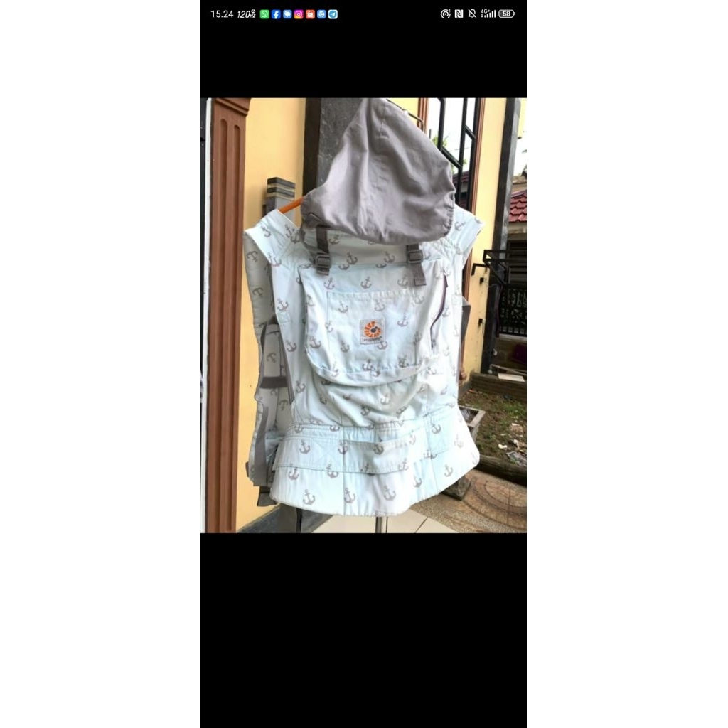 gendongan Ergo baby hadap ibu