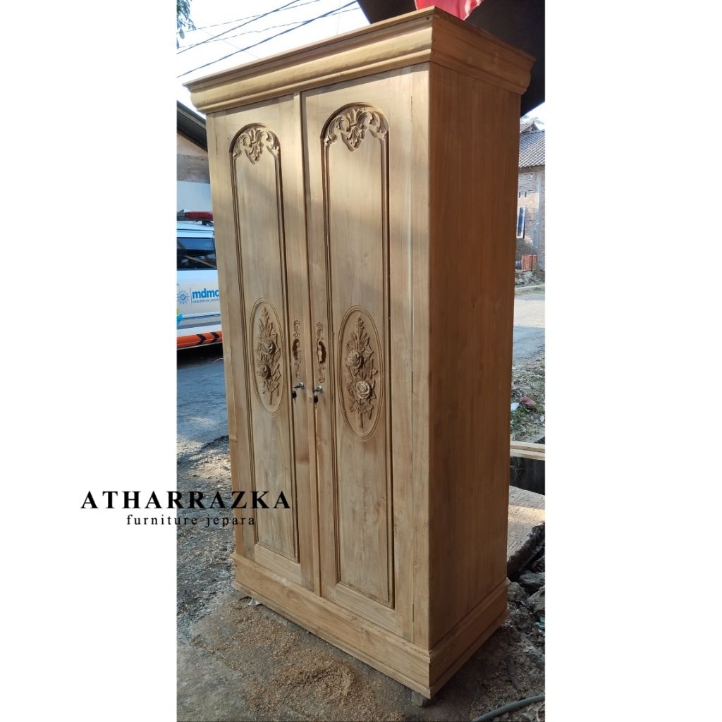 lemari pakaian minimalis pintu2_almari minimalis jati 2pintu_lemari minimalis jati asli jepara