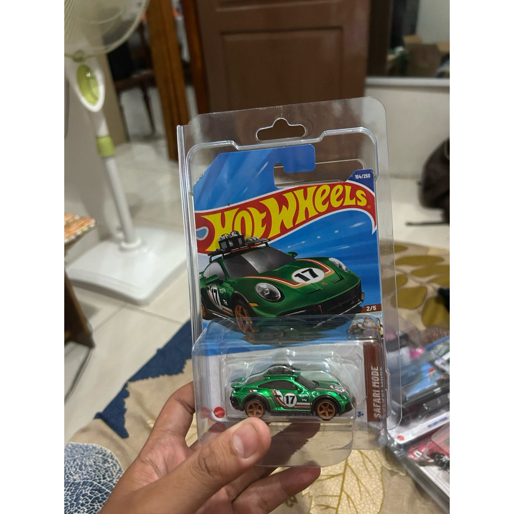 SUPER TREASURE HUNT PORSCHE