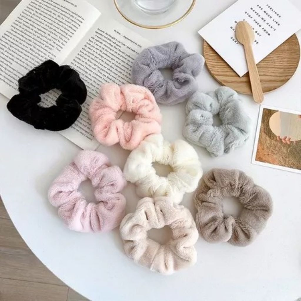 Ikat Rambut Scrunchie Korea Hijab Kunciran Cepol Jilbab Lingkar Besar Bulu Lembut Korea Motif Polos