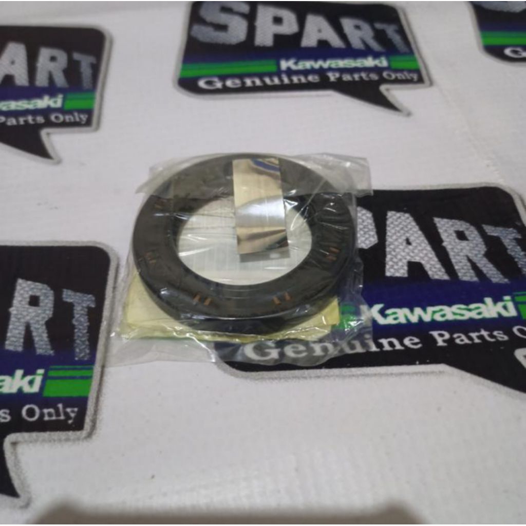 SEAL SIL GEAR DEPAN ER6N ER6 ER6F VERSYS 650 VULCAN 650