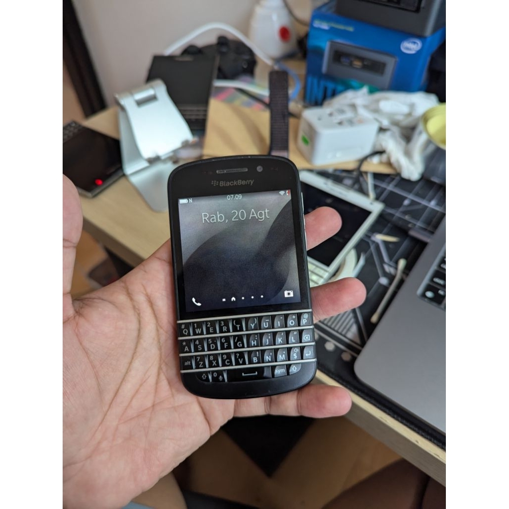 Blackberry Q10 mulus no minus
