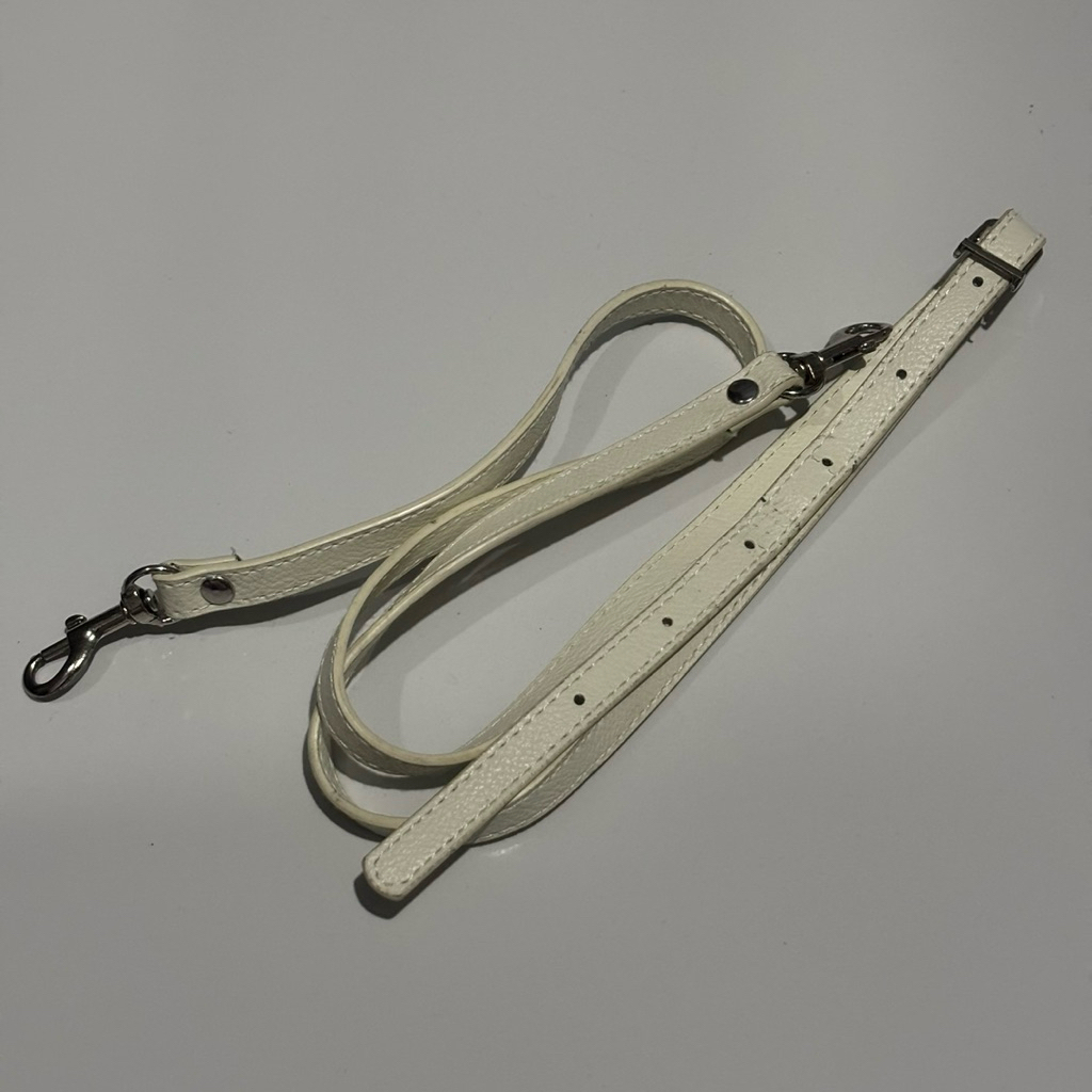 tali tas putih kulit