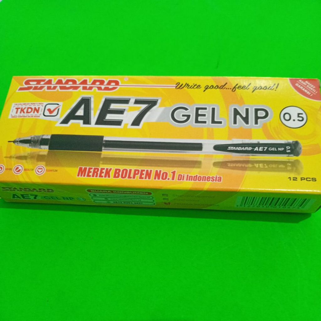 

Bolpen Pulpen Standard AE7 Gel NP 0.5 kemasan per pak (isi 12 pcs)