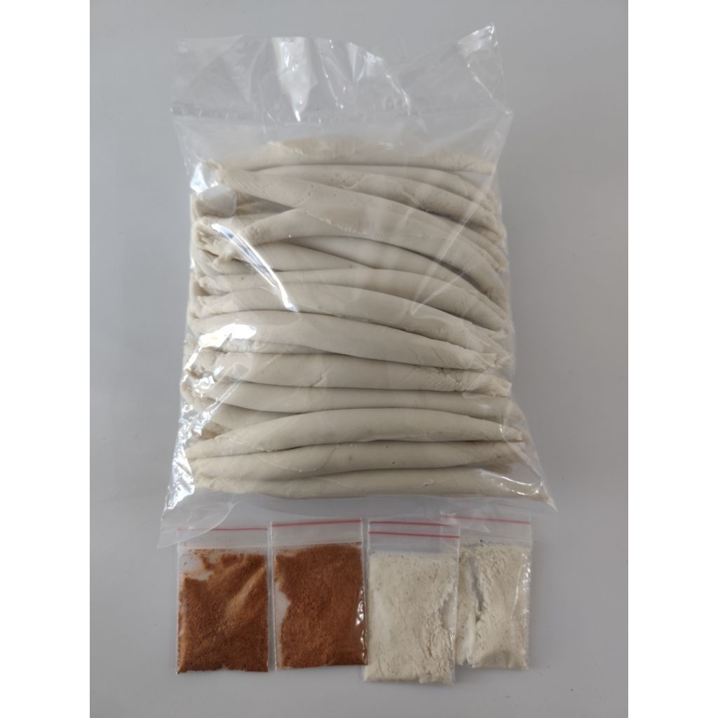 

sotong siap goreng isi 50 pcs dilengkapi bumbu atom dan aida