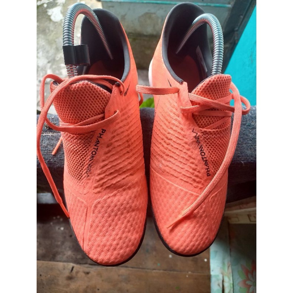 Sepatu Futsal Second