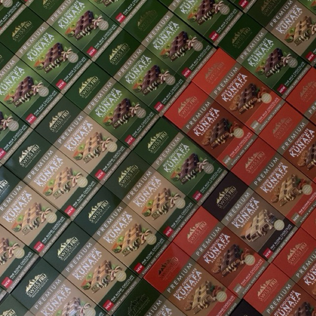 

Milk Pistachio Swiss Fru Kunafa Premium Cokelat