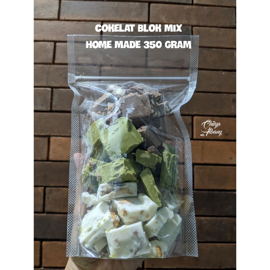 

Cokelat Blok Homemade Mix 3 Varian Rasa 350 Gram Manis Milky Lembut