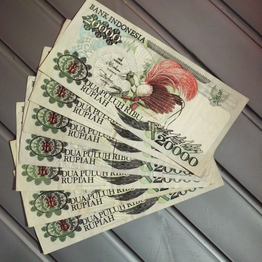 20ribu cendrawasih bekas masih sangat bagus ASLI