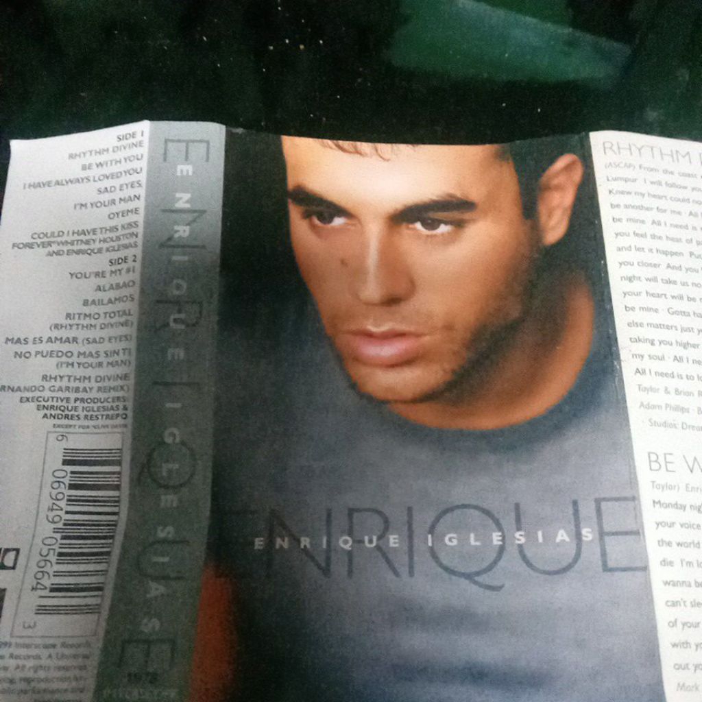 kaset pita ENRIQUE IGLESIAS X070