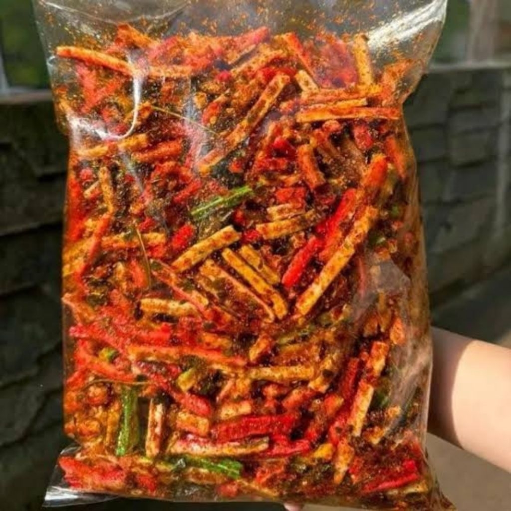 

Seblak Kerupuk JAAT Beton 1 KG extra pedas daun jeruk & Kencur pedas NAAM POOLL!!