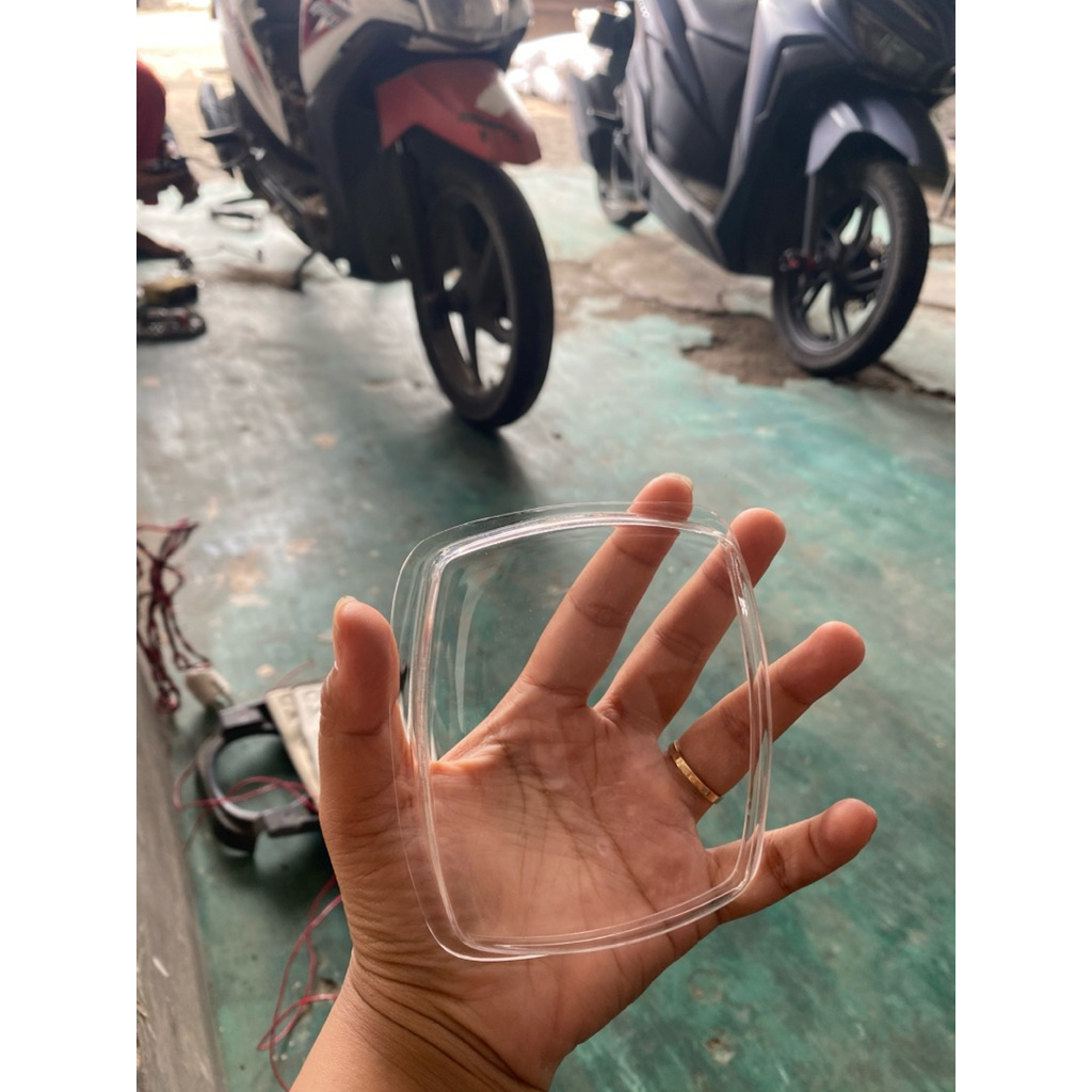 MIKA LAMPU V80 BENING