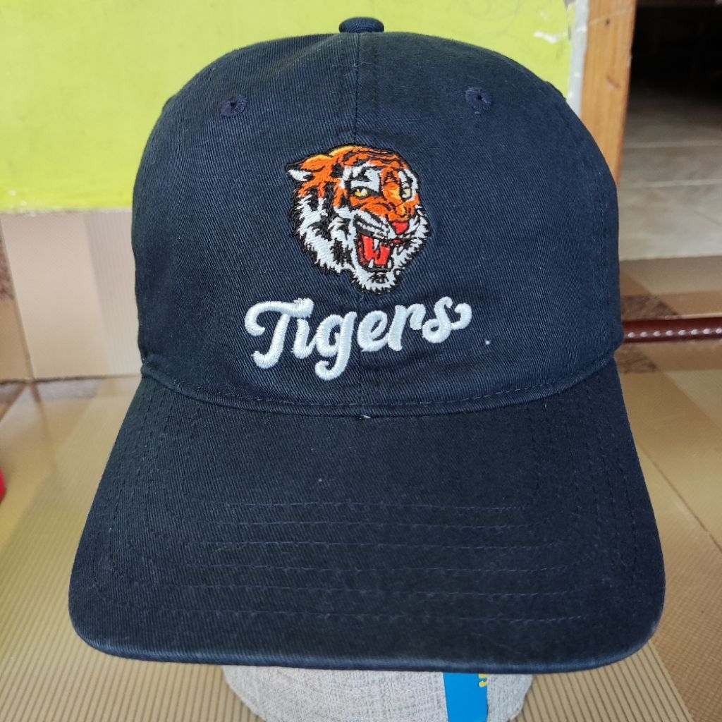 Varian Topi baseball major dan minor league setelan