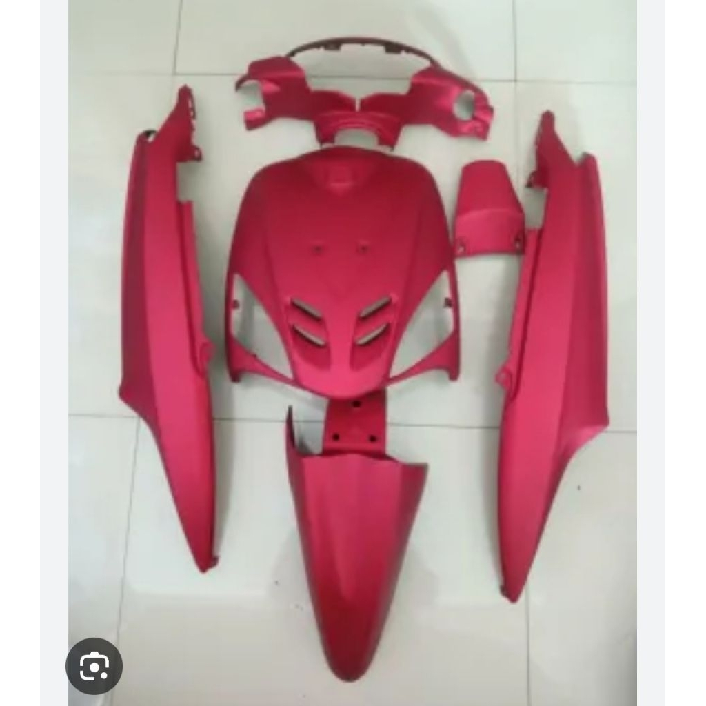 Cover Body mio lama sporty warna merah doff