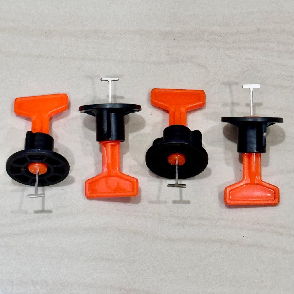 harga 1bks isi 50pcs alat perata pasang keramik tipe putar // reusable tile levelling system // Nok 