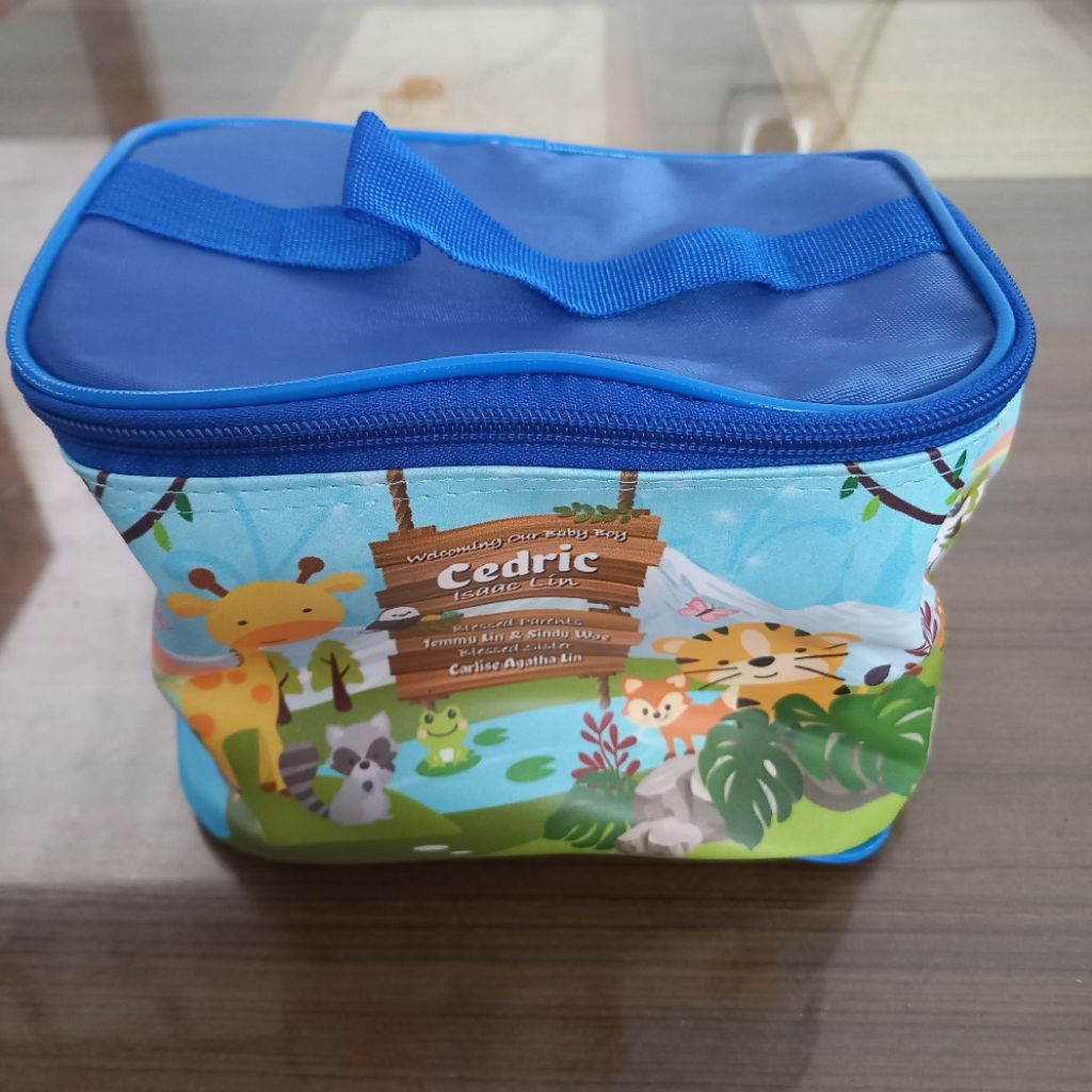 Lunch Box, Tas makan anak.