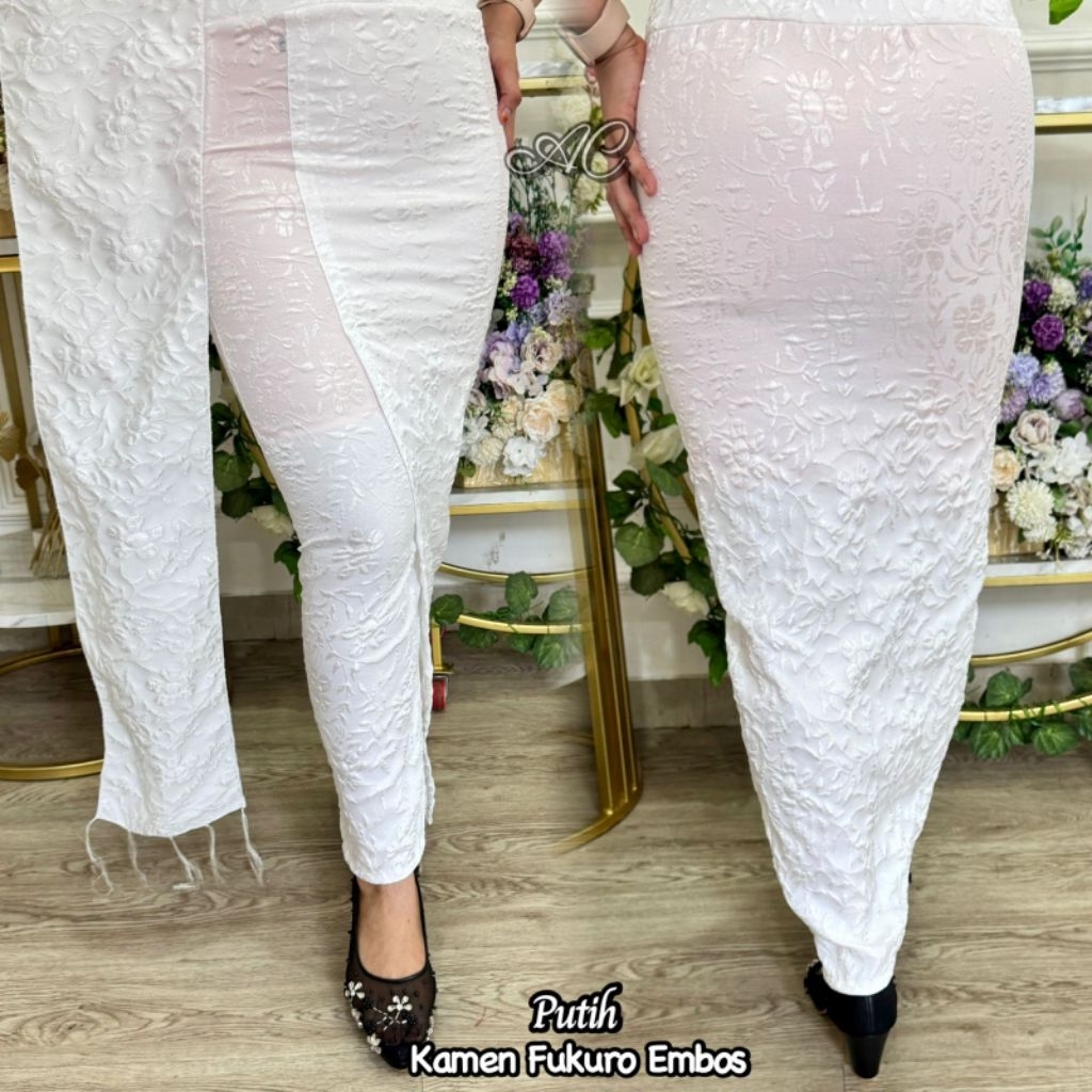 Rok bali kamen jadi strait embos