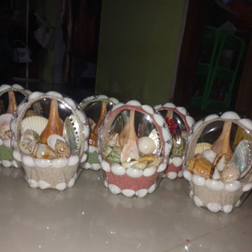 HIASAN KERANJANG RANTANG KERANG (BESAR)