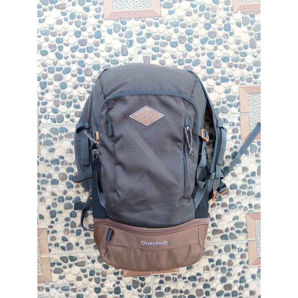 daypack backpack Quechua 30L