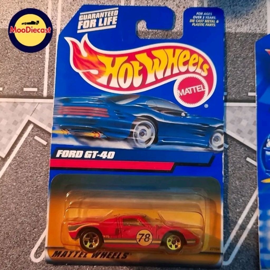 Hot Wheels Ford GT40 Old Card Merah