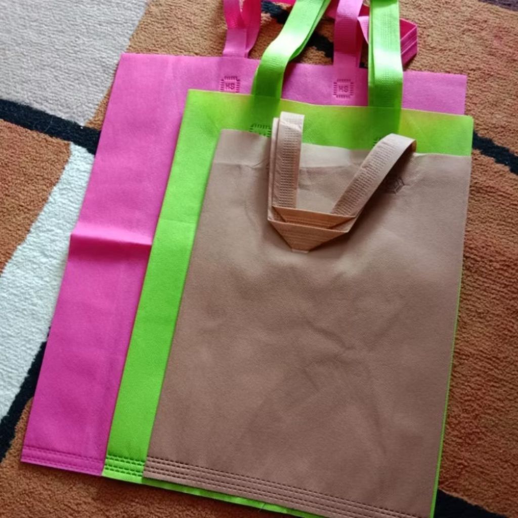 

READY STOK BISA SATUAN COD 1 PCS 40 x 30 x 8 cm TAS TALI COD TAS SPUNBOND MURAH GOODIE BAG GOODIEBAG TAS SPUNBOND TALI / TAS WEDDING ACARA SYUKURAN AQIQAH KHITANAN SEMINAR belum termasuk sablon