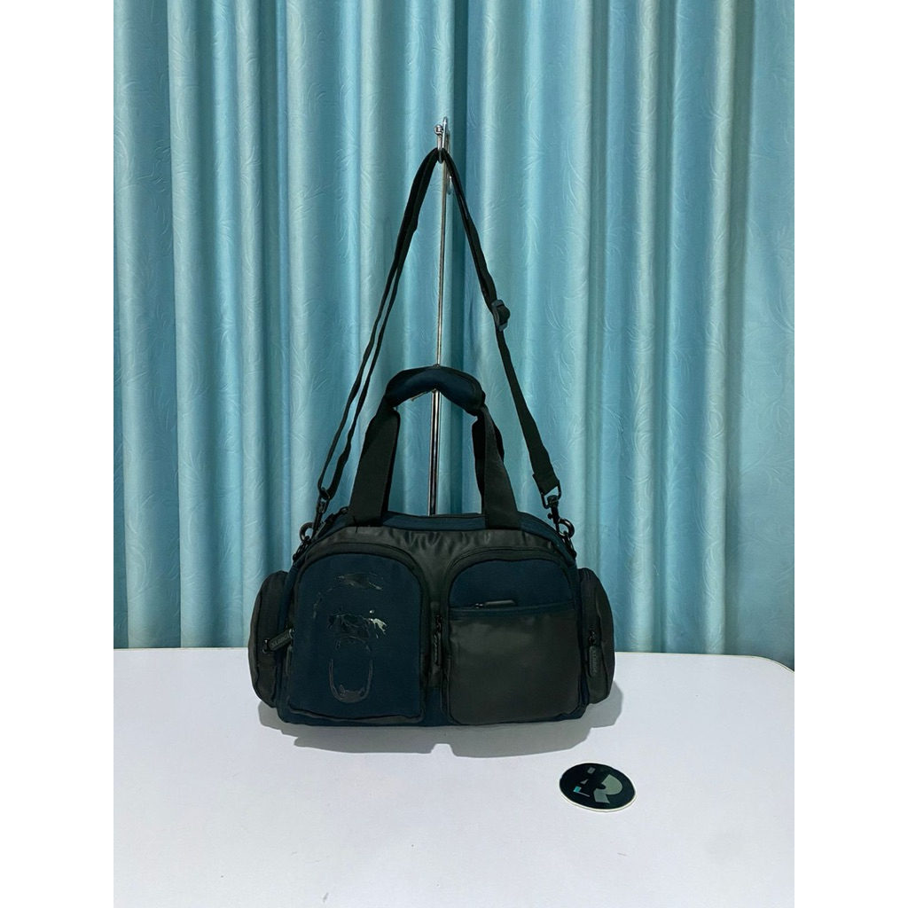 Xlarge sling bag