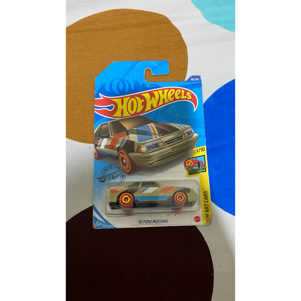 Hotwheels 92 Ford Mustang