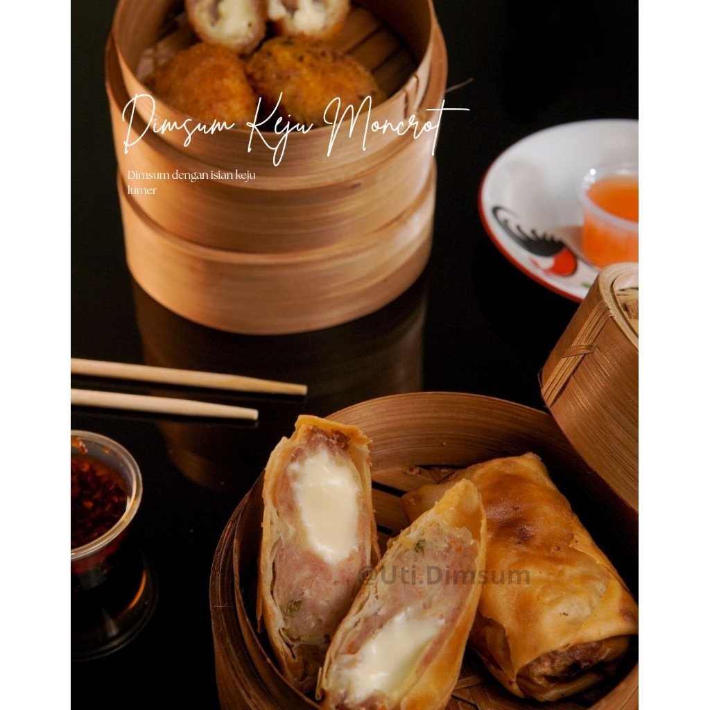 

DIMSUM KEJU MONCROT ISI 4 PCS HOMEMADE BY UTI DIMSUM
