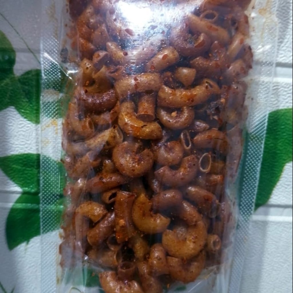 

makaroni pedas kriuk