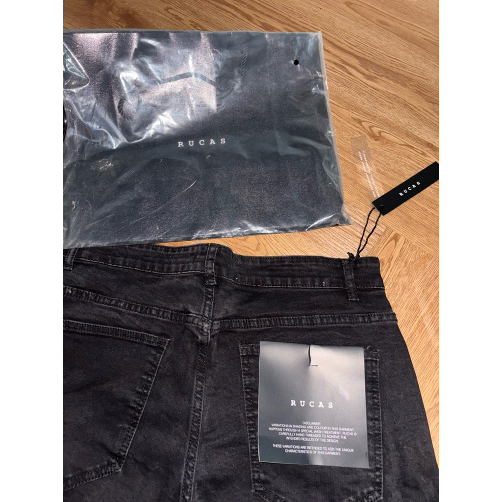 RUCAS celana jeans NEW ga pernah dipakai ORI