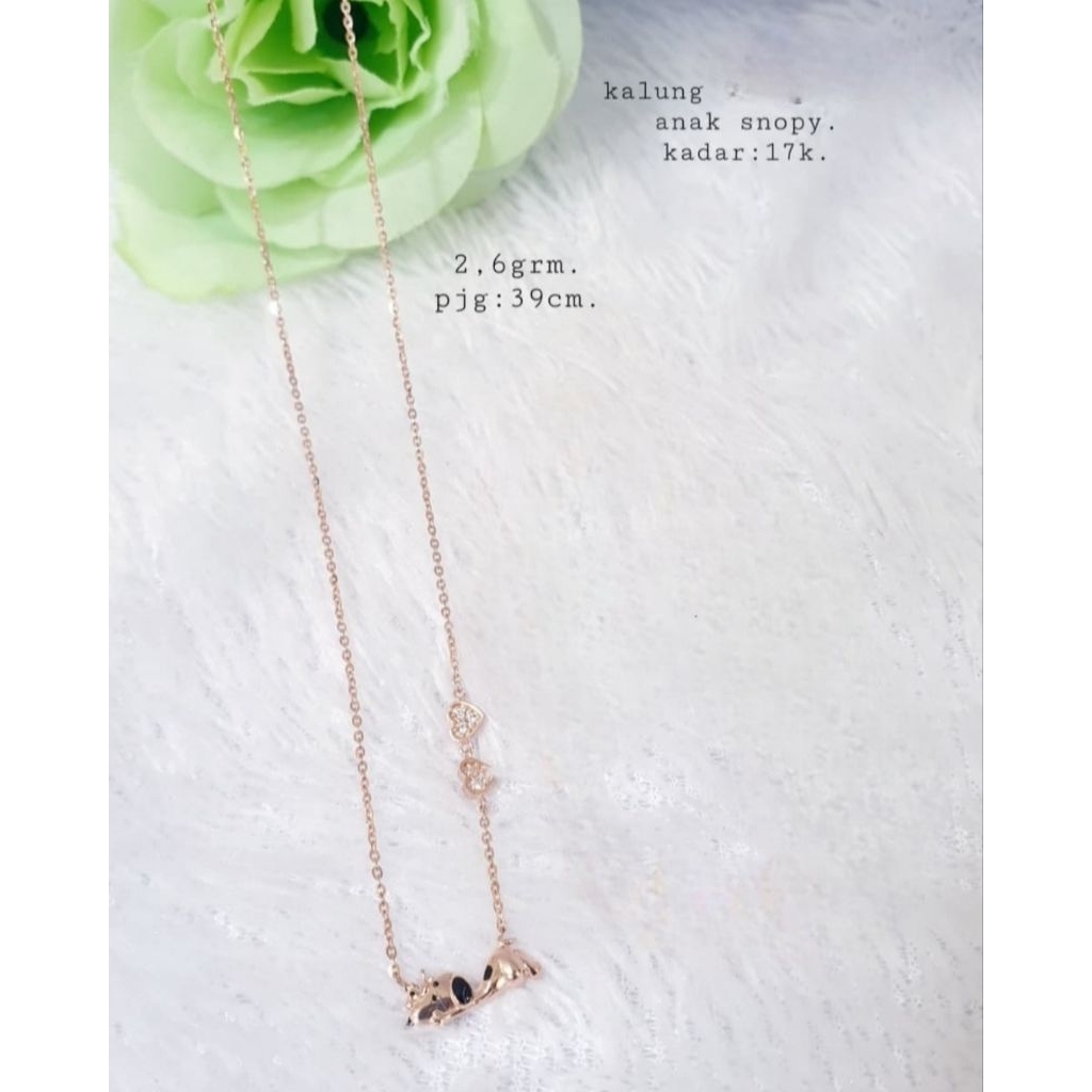 Kalung emas 75 anjing snoopy
