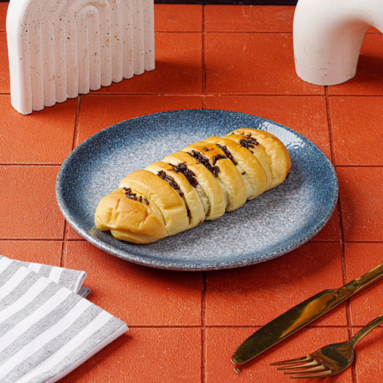 

Banana Chocolate Pomme Artisan Bakeshop and Juice